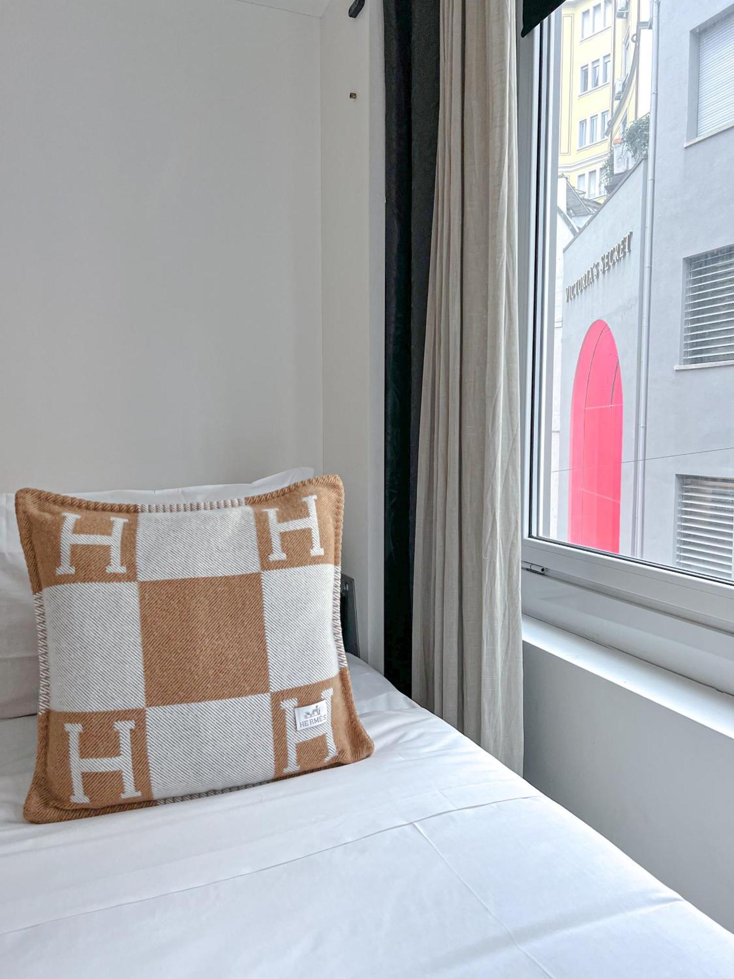 The Boutique Houses - Iconic Suite In Galleria Duomo With Private Parking Milánó Kültér fotó
