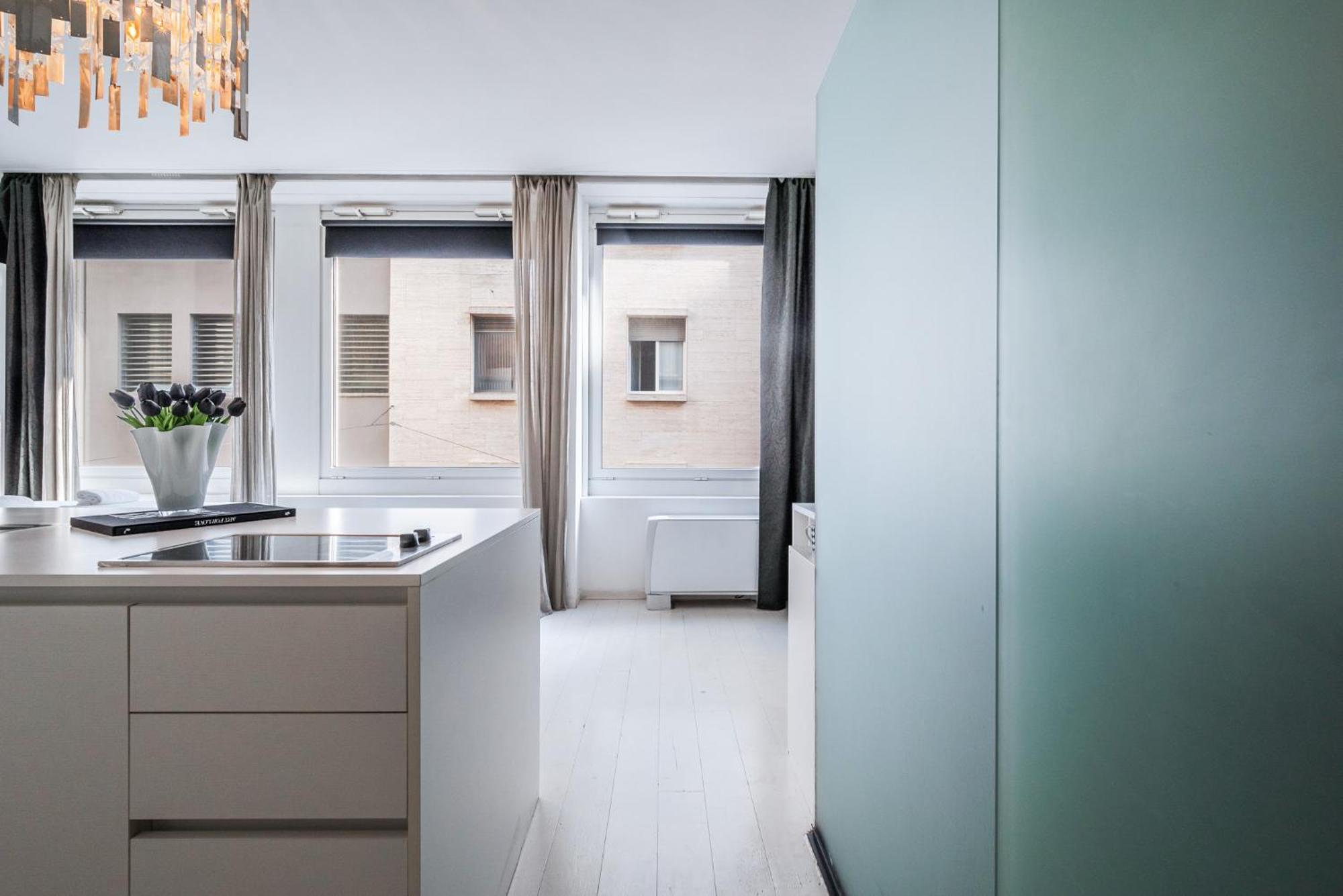 The Boutique Houses - Iconic Suite In Galleria Duomo With Private Parking Milánó Kültér fotó